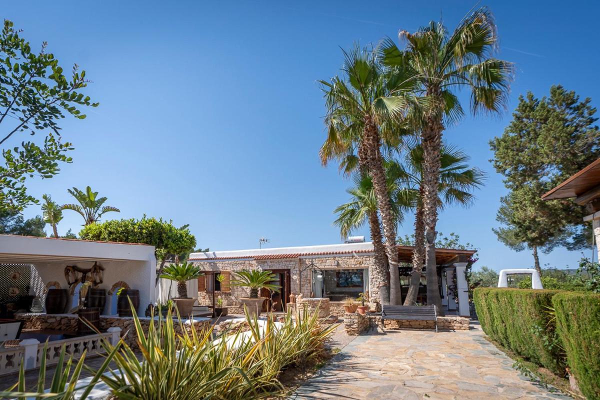 Montecristo Villa Can Cardona מראה חיצוני תמונה
