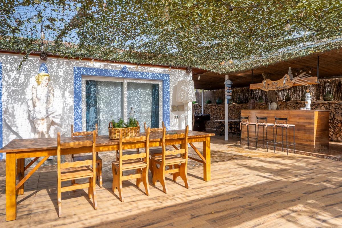 Montecristo Villa Can Cardona מראה חיצוני תמונה