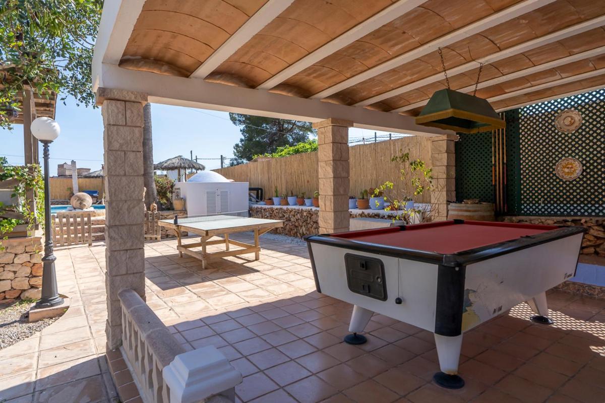 Montecristo Villa Can Cardona מראה חיצוני תמונה