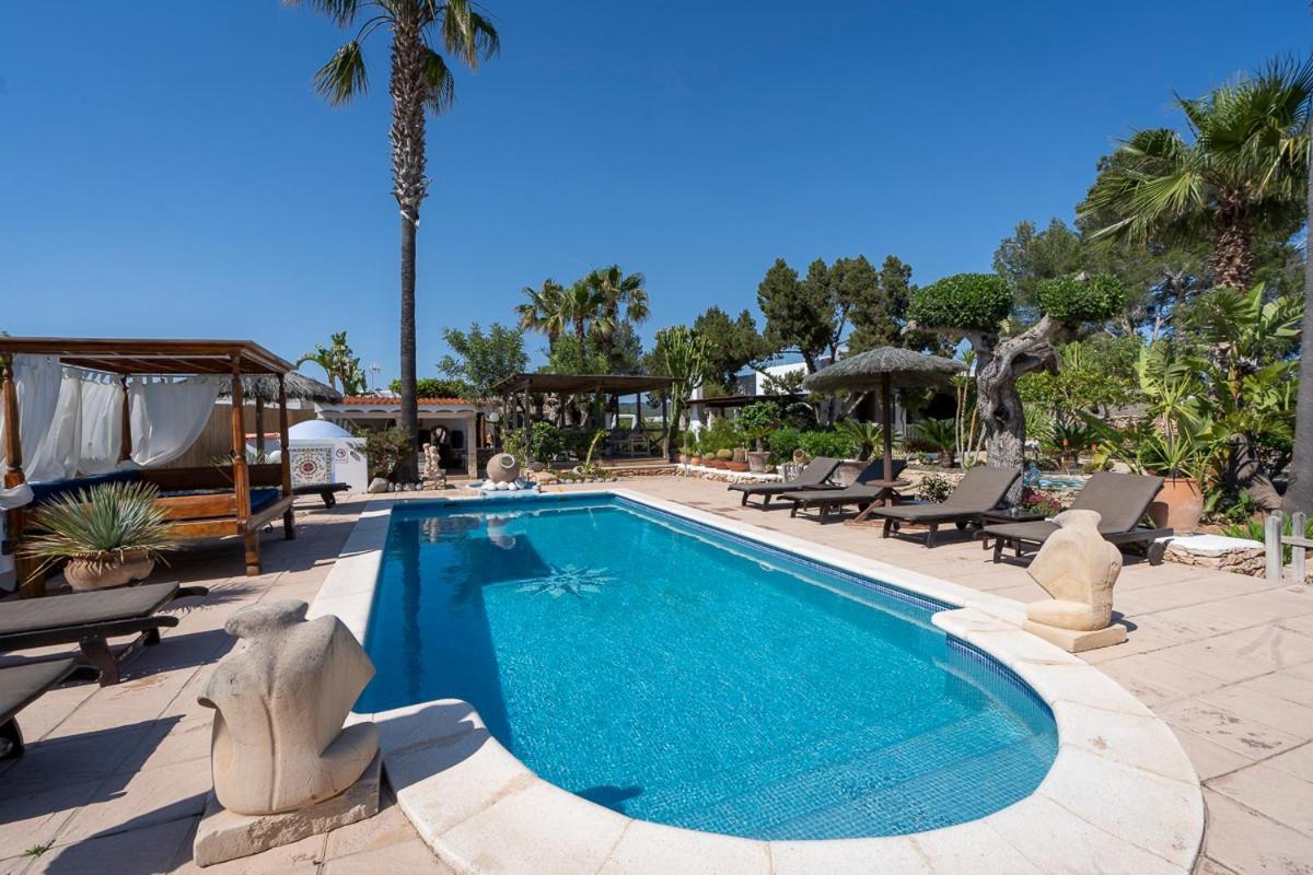 Montecristo Villa Can Cardona מראה חיצוני תמונה