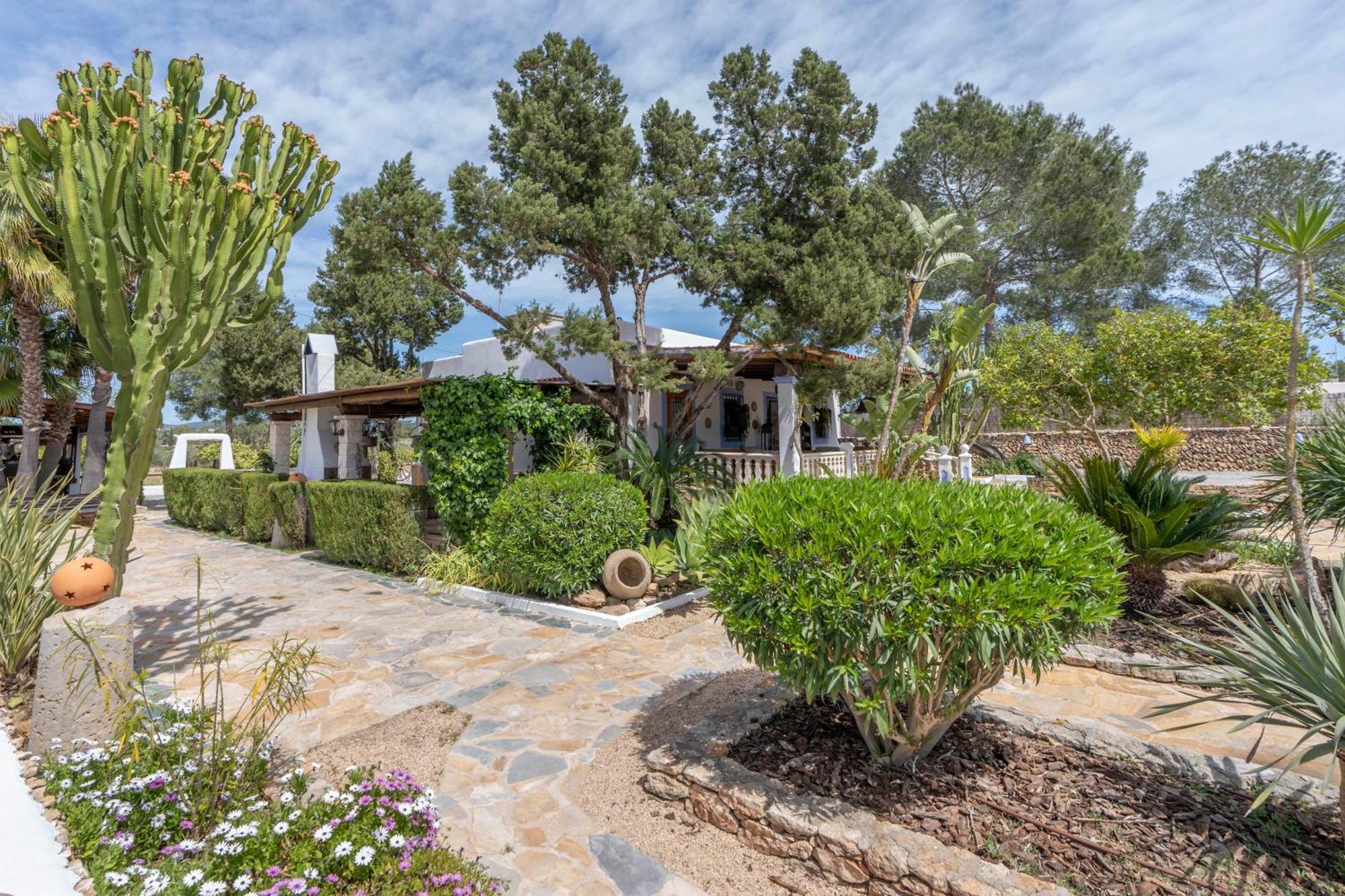 Montecristo Villa Can Cardona מראה חיצוני תמונה